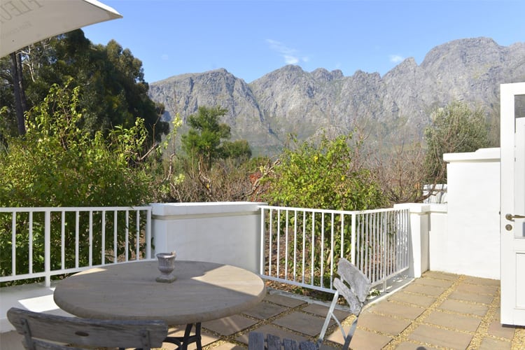 Holden Manz Country House Accommodation