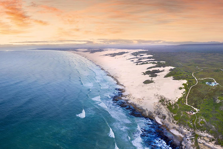 Morukuru Beach Lodge Landscape