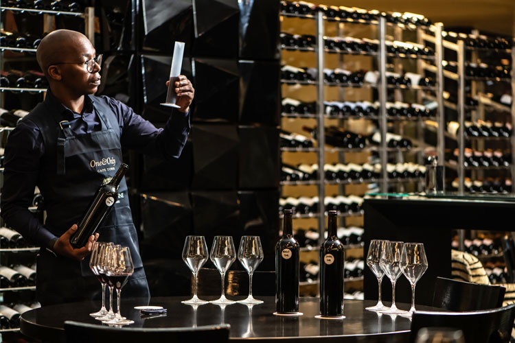 One&Only Wine Studio