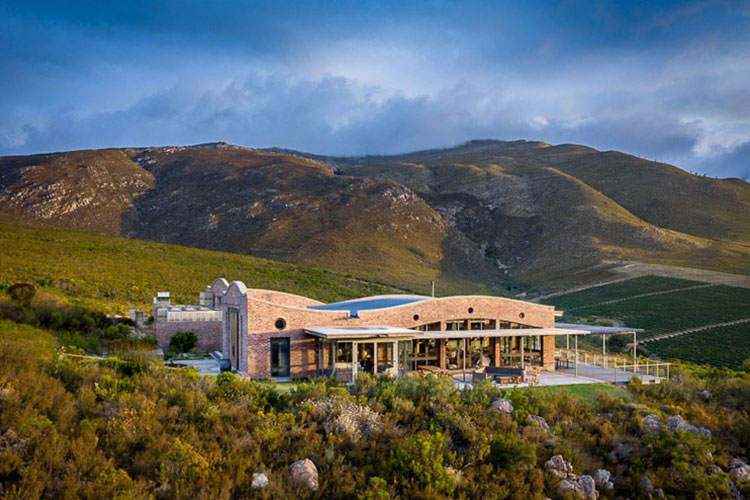 Best Hemel-en-Aarde Wine Farms: Spookfontein