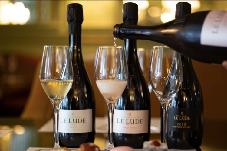 Franschhoek Cap Classique Route: Le Lude Wine Tasting