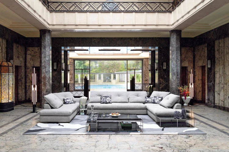 Roche Bobois 2025 Preface Sofa