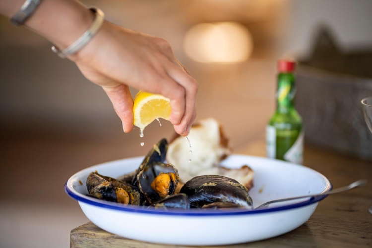 Explore Collection West Coast Mussels