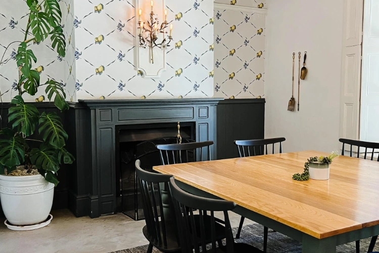 Rhebokskloof Wine Tasting Interior