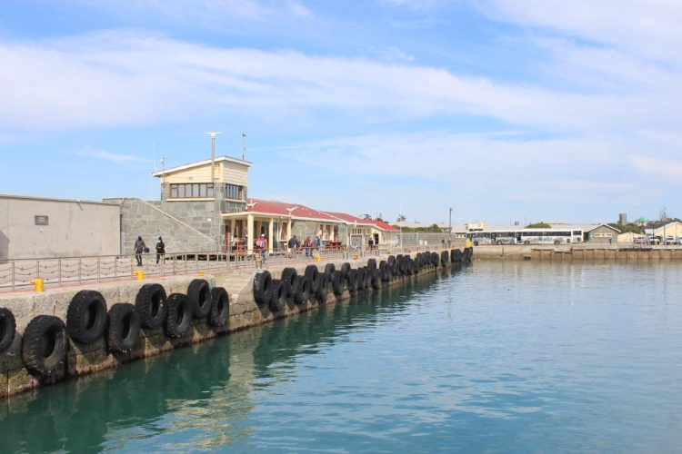 Robben Island Heli Tour: Harbour