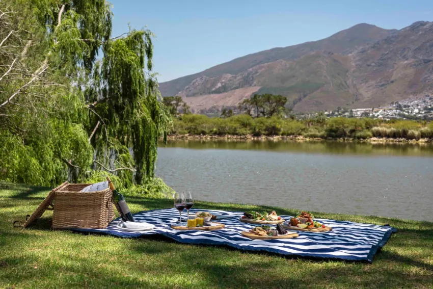 Picnic Spots Mont Rochelle