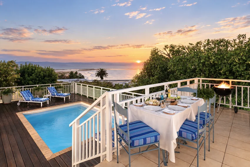 Plettenberg Hotel Outdoor Dining