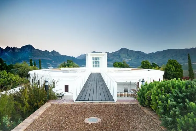 Vergelegen Estate White Winery