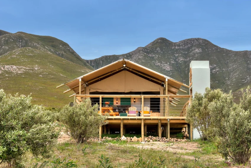 Hot Tub Accommodation Africamps at Stanford Hills