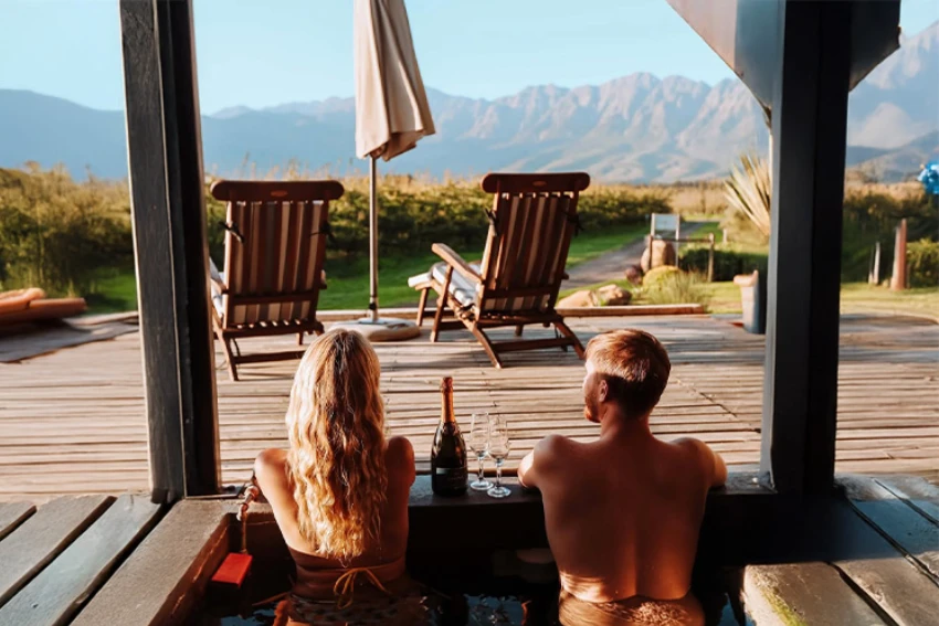Hot Tub Accommodation Bergsicht Country Cottages