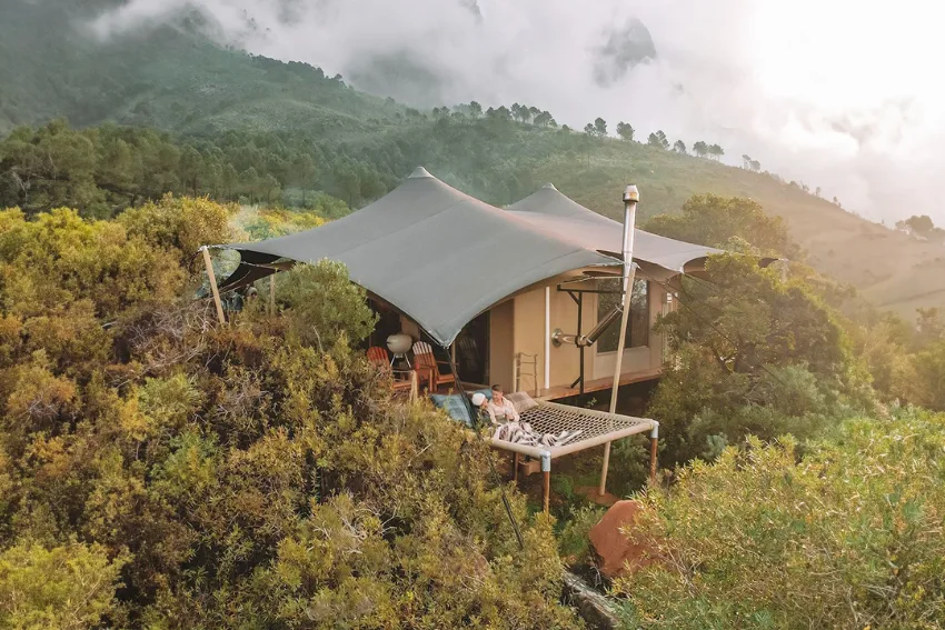 Hot Tub Accommodation Camp Canoe