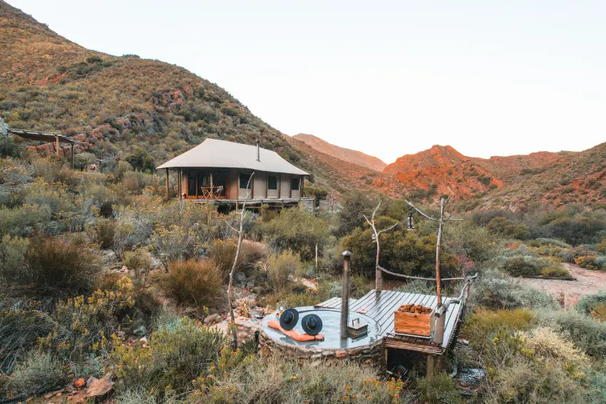 Hot Tub Accommodation Leopard’s Kloof at Wolwehoek