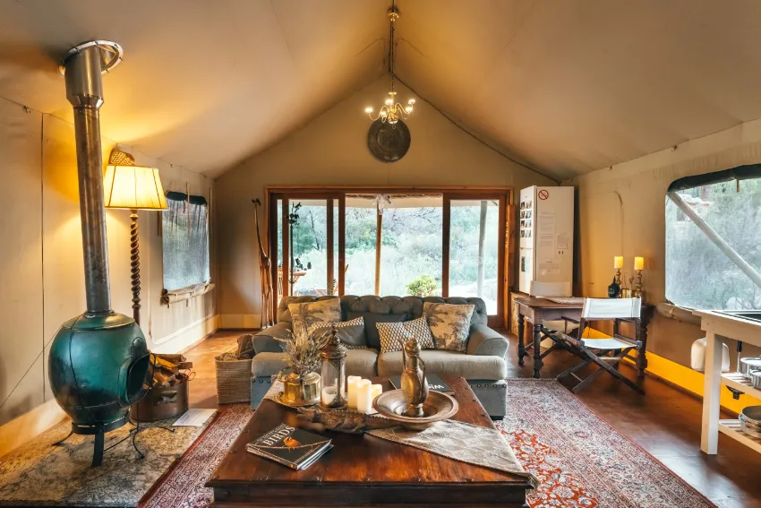Leopard’s Kloof at Wolwehoek Living Room