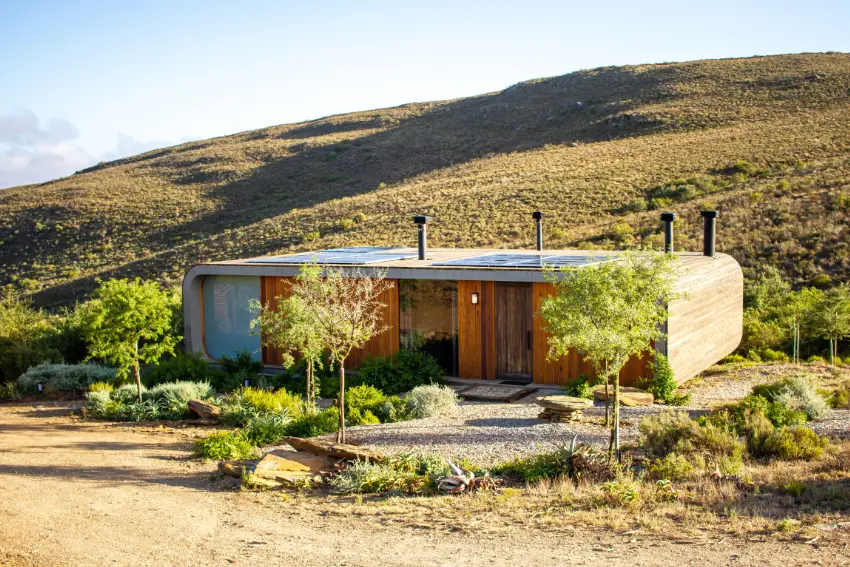 Melozhori Eco-Pods Exterior