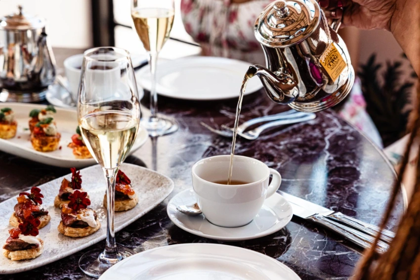 Manor Kitchen Lanzerac Tea