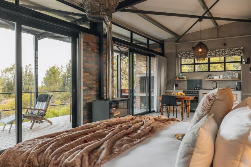 Bergsicht Outpost Cottages Bed