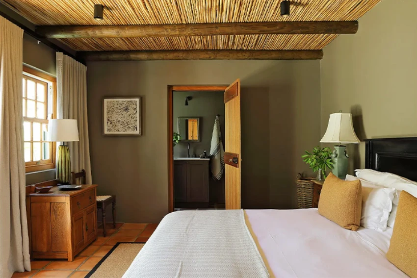 Pineapple House Tulbagh Bedroom