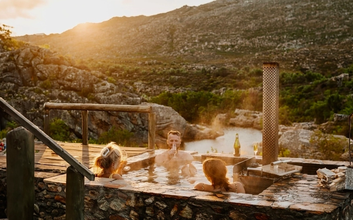 Hot Tub Accommodation