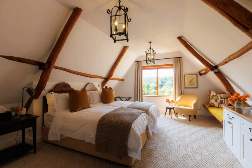 Navarre Residence Loft Room