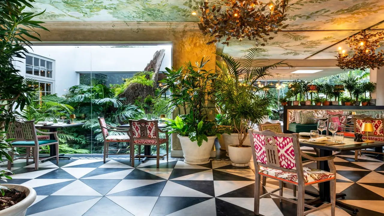 Cellars Hohenhort Conservatory Dining Greenery