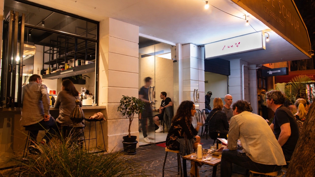 Street Food Restaurants Tomson